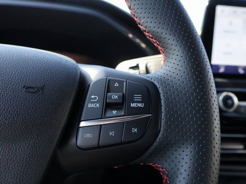 Used 2025 Ford Escape ST-Line image 27