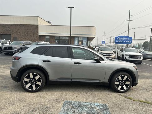 Used 2025 Honda Prologue Elite image 6