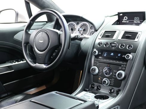 Used 2015 Aston Martin Rapide S RWD image 90