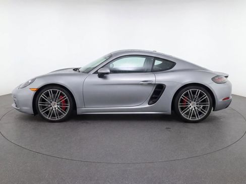 Certified 2025 Porsche 718 Cayman RWD image 7
