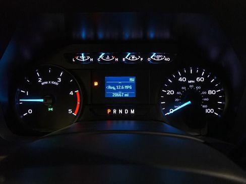 Used 2022 Ford F350 4x4 Regular Cab Super Duty image 17