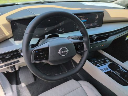 New 2026 Nissan Murano Platinum AWD/4WD image 16