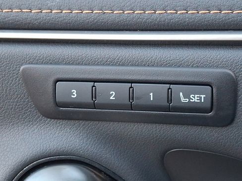 Certified 2023 Lexus ES 350 w/ Premium Package image 27