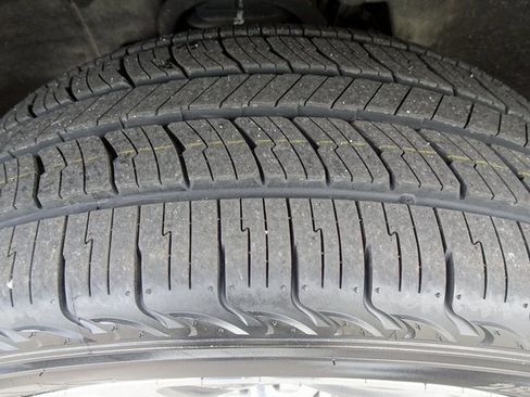 Used 2017 Cadillac Escalade Premium Luxury image 46