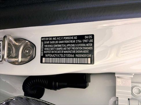 Certified 2025 Porsche Panamera 4 image 36