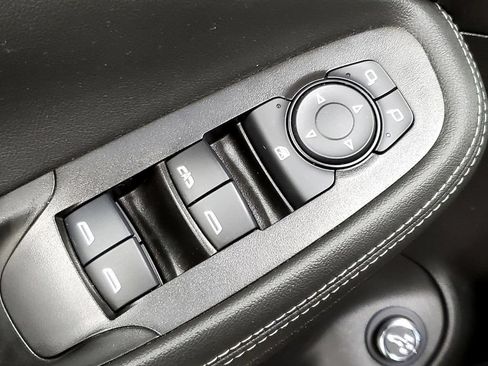 Used 2023 Buick Encore GX Select w/ Experience Buick Package FWD image 32