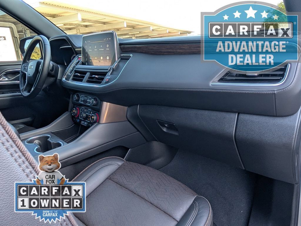 Used 2024 Chevrolet Suburban High Country AWD/4WD image 29