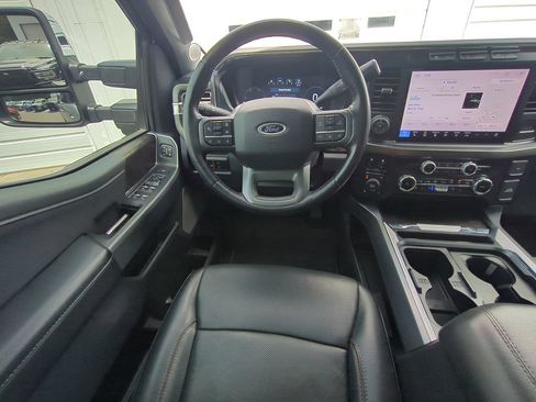 Certified 2024 Ford F250 Lariat w/ Lariat Ultimate Package AWD/4WD image 19