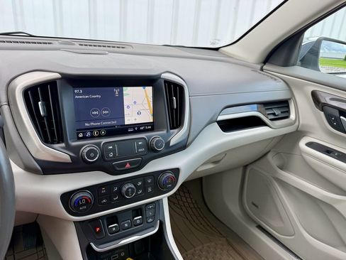 Used 2019 GMC Terrain Denali w/ Advanced Safety Package AWD/4WD image 22