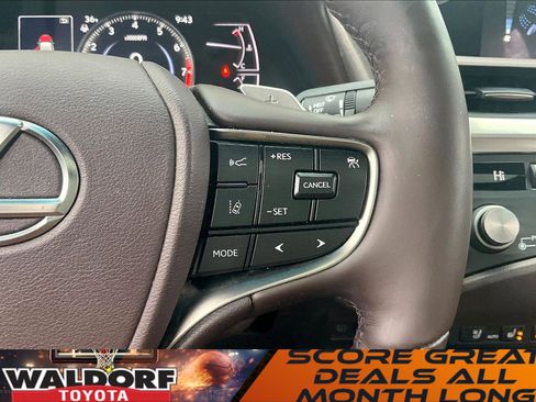 Used 2021 Lexus ES 350 w/ Premium Package image 24