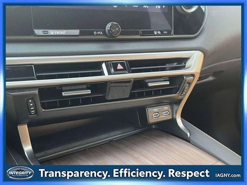 Used 2023 Lexus RX 350 Premium image 31