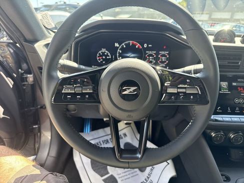 New 2025 Nissan Z Performance w/ Floor Mat Package RWD image 12