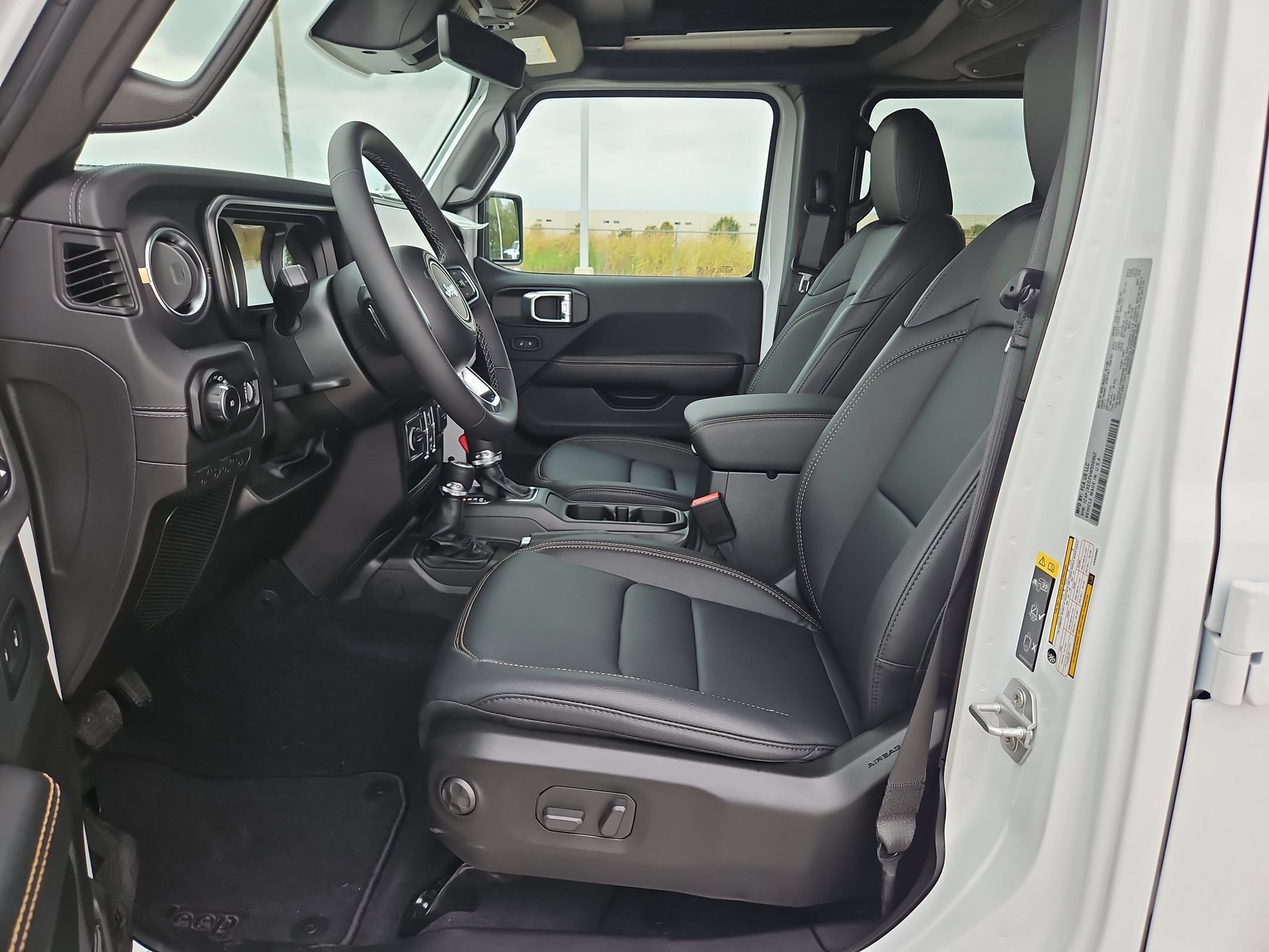 New 2027 Jeep Wrangler Unlimited Sahara AWD/4WD image 9