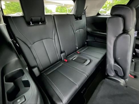 Certified 2026 INFINITI QX60 Pure FWD image 40