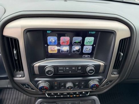Used 2019 GMC Sierra 3500 Denali w/ Duramax Plus Package AWD/4WD image 21