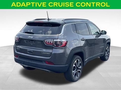 Used 2023 Jeep Compass Limited AWD/4WD image 9