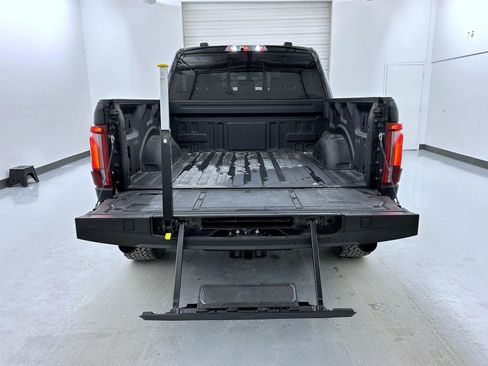 Used 2024 Ford F150 Raptor image 21