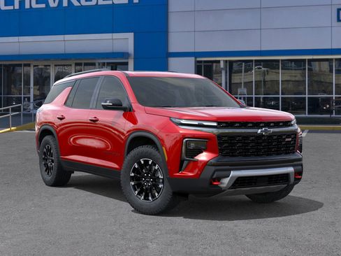 New 2026 Chevrolet Traverse Z71 w/ Enhanced Driving Package image 7