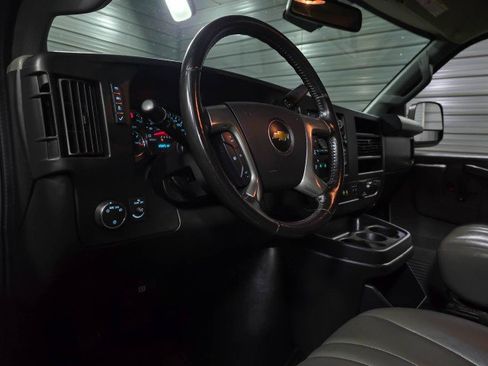 Used 2019 Chevrolet Express 3500 LS image 13