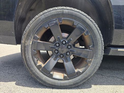 Used 2020 GMC Yukon Denali AWD/4WD image 15