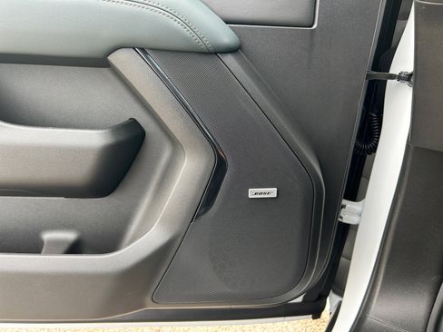 New 2026 GMC Yukon XL AT4 w/ AT4 Premium Package image 27