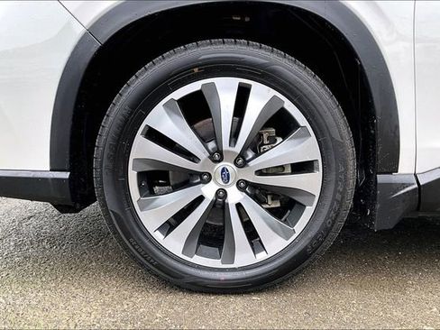 Used 2019 Subaru Ascent Limited w/ Popular Package #2A AWD/4WD image 8