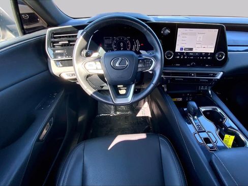 Used 2024 Lexus RX 350 FWD w/ Technology Package image 6