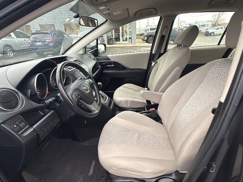 Used 2012 MAZDA MAZDA5 Touring FWD image 10