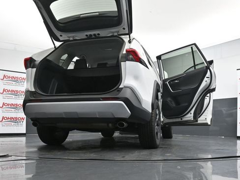 Used 2024 Toyota RAV4 Adventure image 29