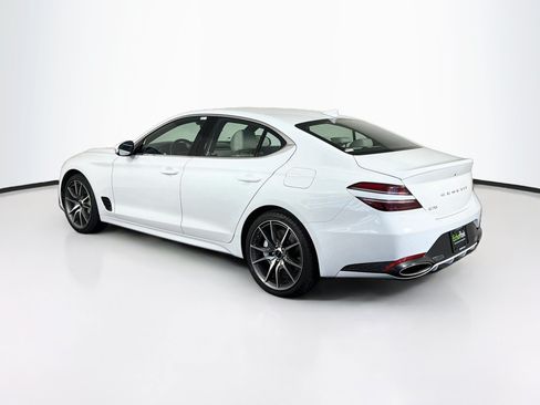 Used 2025 Genesis G70 2.5T RWD image 5