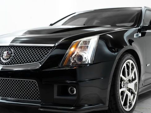 Used 2010 Cadillac CTS V image 14