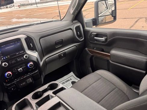 Used 2023 GMC Sierra 3500 SLE w/ SLE Convenience Package image 15