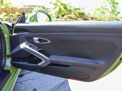 Used 2019 Porsche 911 GT3 RS image 21