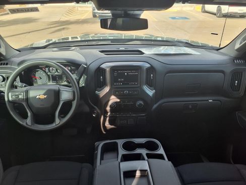 New 2026 Chevrolet Silverado 1500 Custom image 3