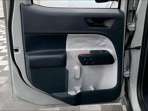 Used 2024 Ford Maverick XLT image 23