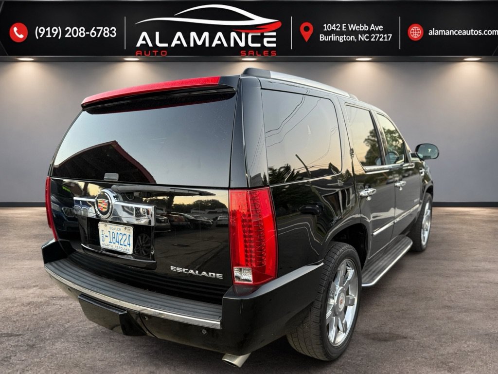 Used 2014 Cadillac Escalade Luxury AWD/4WD image 7