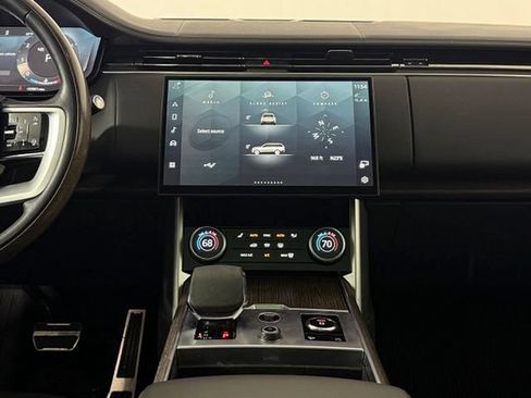 Used 2023 Land Rover Range Rover SE AWD/4WD image 25