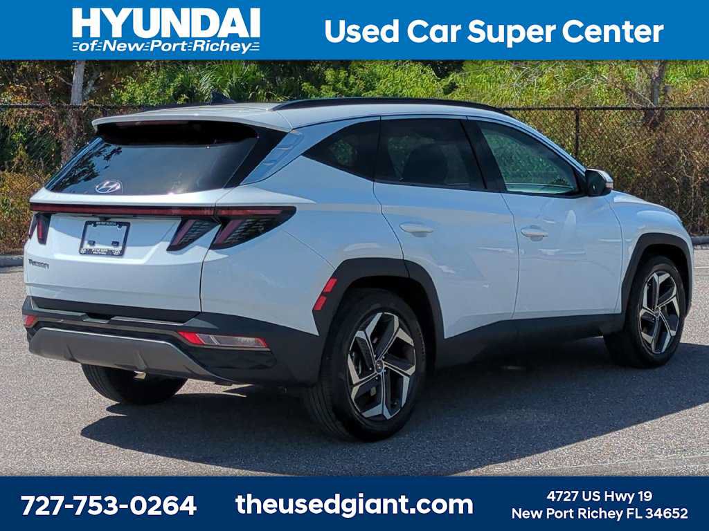 Certified 2022 Hyundai Tucson Limited w/ Cargo Package FWD image 5