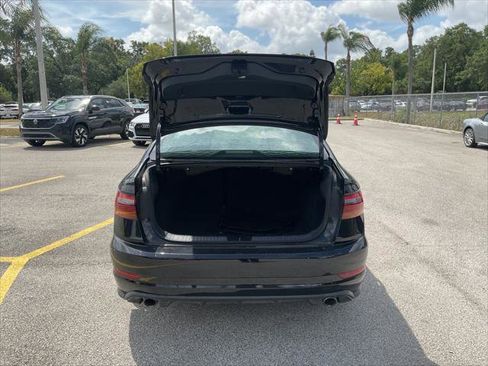 Used 2019 Volkswagen Jetta GLI image 29
