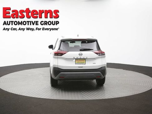 Used 2023 Nissan Rogue S AWD/4WD image 37