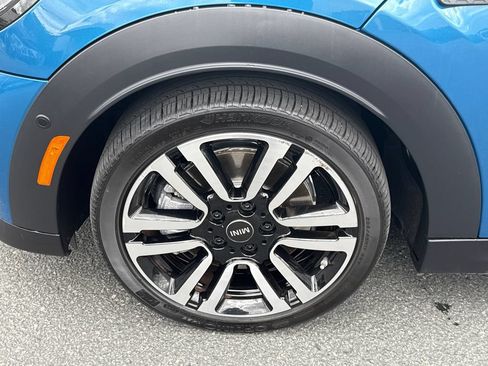 Used 2022 MINI Cooper S w/ Driver Assistance Package FWD image 7