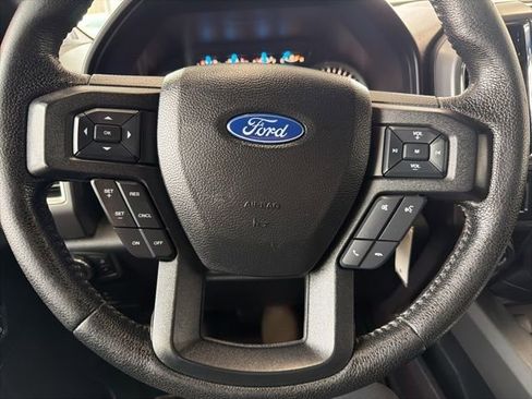 Used 2016 Ford F150 XLT w/ Equipment Group 302A Luxury image 33