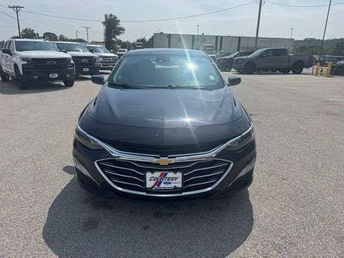 Used 2022 Chevrolet Malibu LT FWD image 8