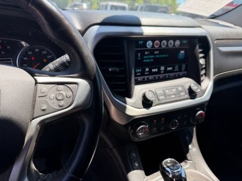 Used 2018 GMC Acadia SLT AWD/4WD image 28