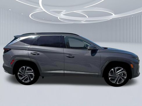 New 2026 Hyundai Tucson Limited FWD image 9