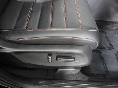 Used 2025 Honda CR-V Sport-L image 32