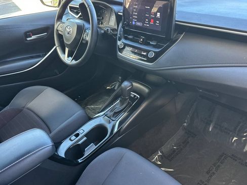 Used 2023 Toyota Corolla SE w/ SE Premium Package FWD image 16