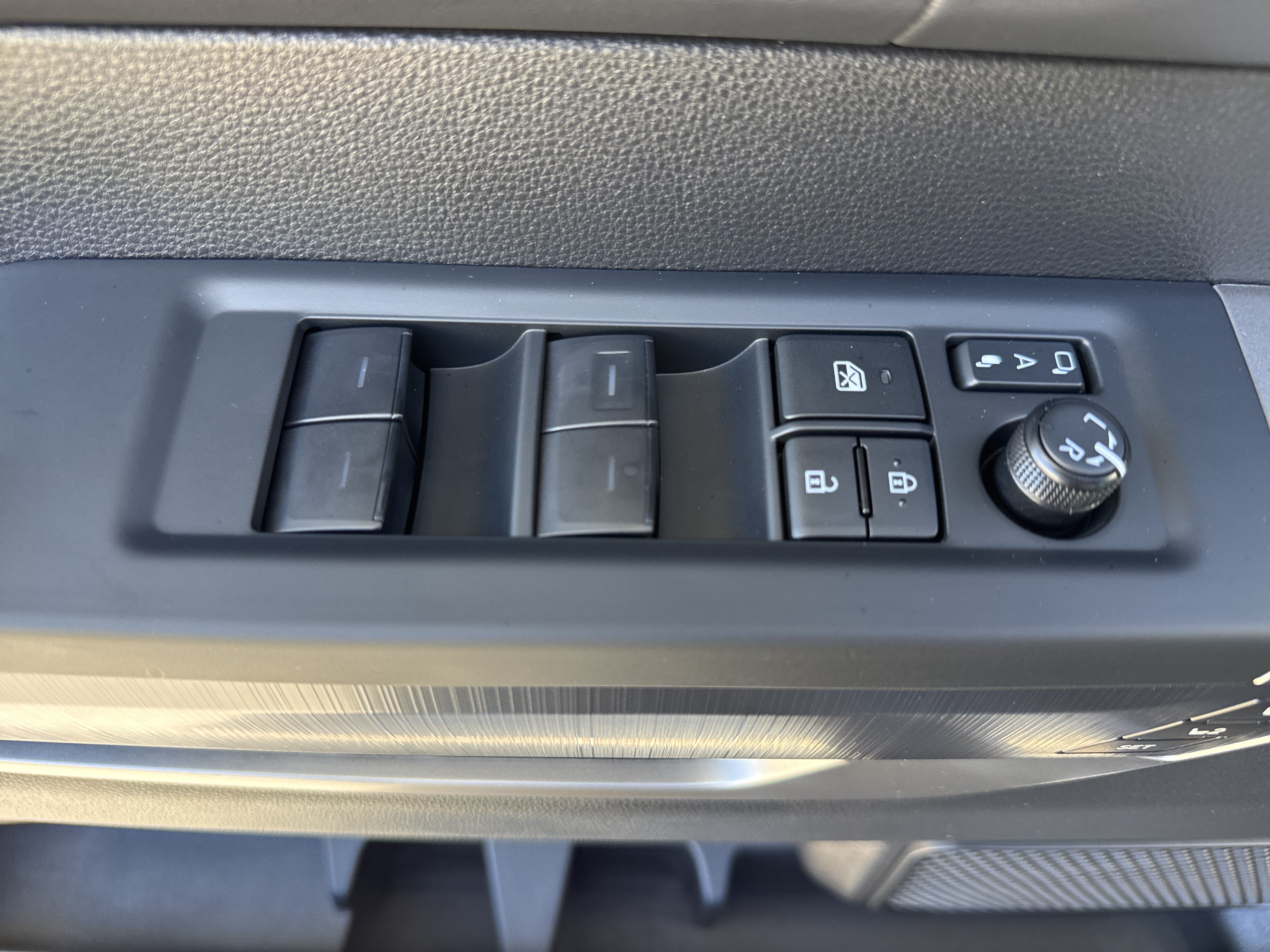 Used 2026 Toyota Sequoia Platinum AWD/4WD image 15