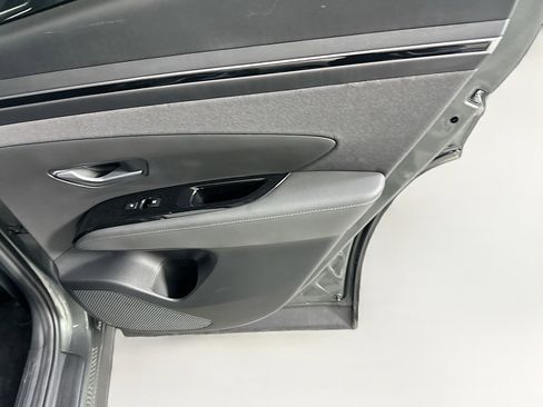 Used 2022 Hyundai Tucson Limited image 31