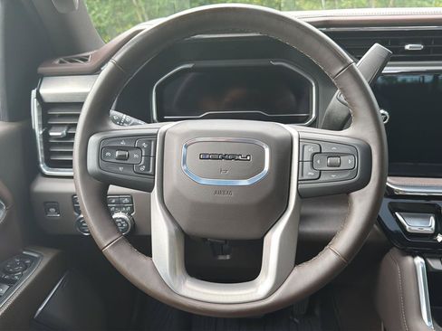 Certified 2024 GMC Sierra 2500 Denali w/ Denali Reserve Package AWD/4WD image 37